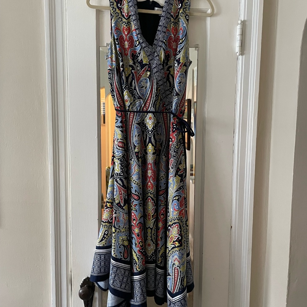 Sandra Darren sleeveless dress